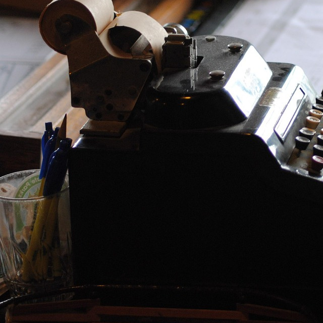 writer desk typewriter
